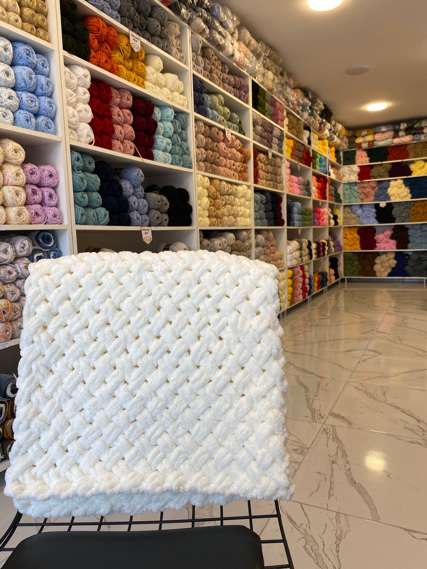 💗 İlk Dokunuş Battaniyesi – Sevgiyle Örülmüş Yumuşacık Hatıra